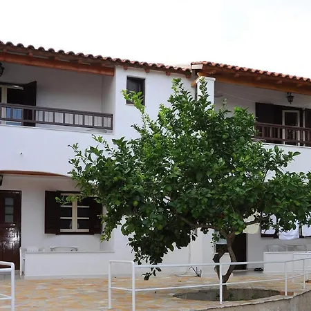 Hotel Mirabello 2*