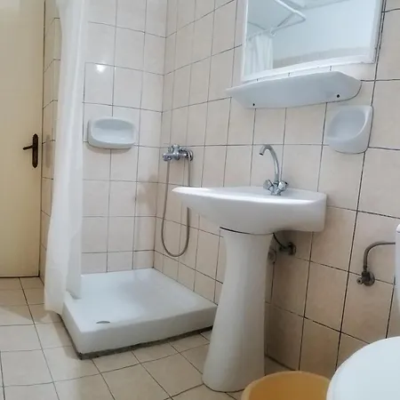 Отель Mirabello